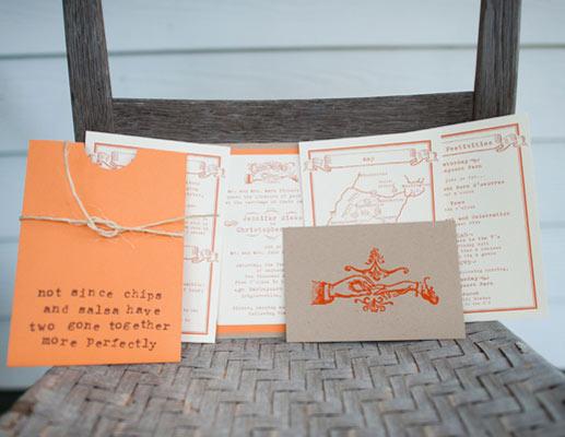 All the elements of this rusticmeetssweet invitation fit perfectly into a