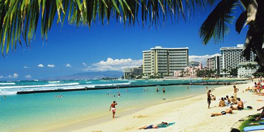 Kuhio Beach (Ann Cecil / Getty Images)