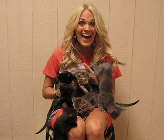Photo: Twitter / Carrie Underwood

