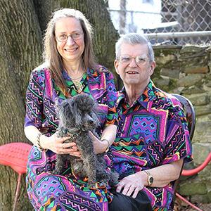 Photo: Couple wears the same outfits / Courtesy of laughingsquid.com 