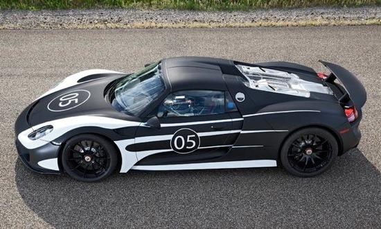 Photo by Porsche.
