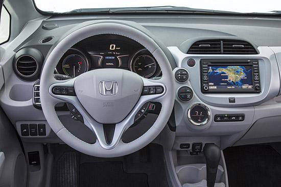 2013 Honda Fit (c) Honda
