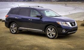 The 2013 Nissan Pathfinder uses a unibody platform and V6 engine.
