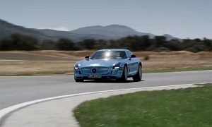 The Mercedes SLS AMG Coupe Electric Drive debuted at the 2012 Paris Motor Show. (© Mercedes-Benz)
