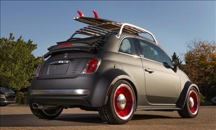 Mopar Fiat 500 Beach Cruiser (© Chrysler Group LLC)