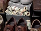 Image: Shoebox of money (© Jonathan Kitchen/Getty Images/Getty Images)