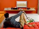 Image: Watching television (© Onoky/SuperStock)