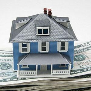 Image: House with bills (© Creatas/age fotostock)