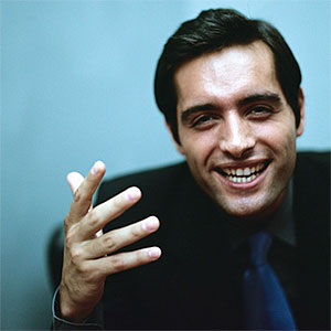 Businessman gesturing © Constantini Michele, PhotoAlto Agency RF, Getty Images