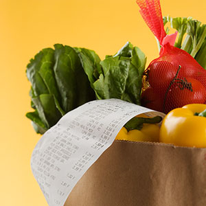 Groceries © Tetra Images/Corbis