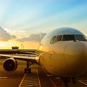 parked airplane © Sava Alexandru, Vetta, Getty Images