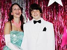 Image: Prom couple (© Tim Jones/Getty Images)