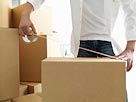 Image: Moving boxes (© Michael Hitoshi/Getty Images/Getty Images)