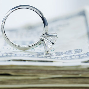 Logo: Wedding ring (Jamie Grill/Photolibrary/Photolibrary)