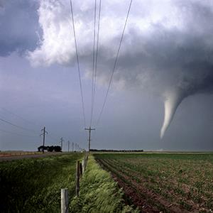 Tornado in Nebraska (© Gene Rhoden/Weatherpix/Getty Images)