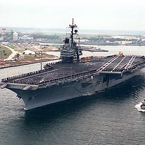 File photo of The USS Forrestal, 1991. © Mark Foley/AP