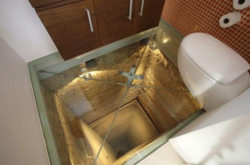 A toilet. Image (C) Hernandez Silva arquitectura/Rex Features