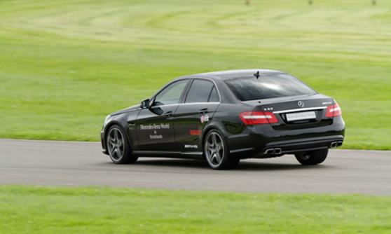 2012 Mercedes-Benz E 63 AMG - (C) Mercedes-Benz