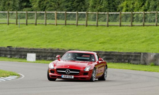 2012 Mercedes-Benz SLS AMG - (C) Mercedes-Benz