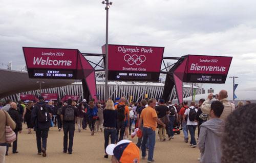 Entrada al Parque Olímpico . Foto : Lara Viejo
