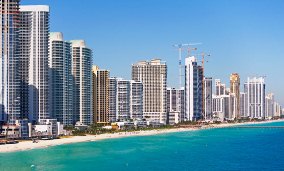 Condos in South Florida. © SuperStock
