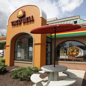 Taco Bell restaurant in Richmond, Virginia (© Steve Helber/AP Photo)